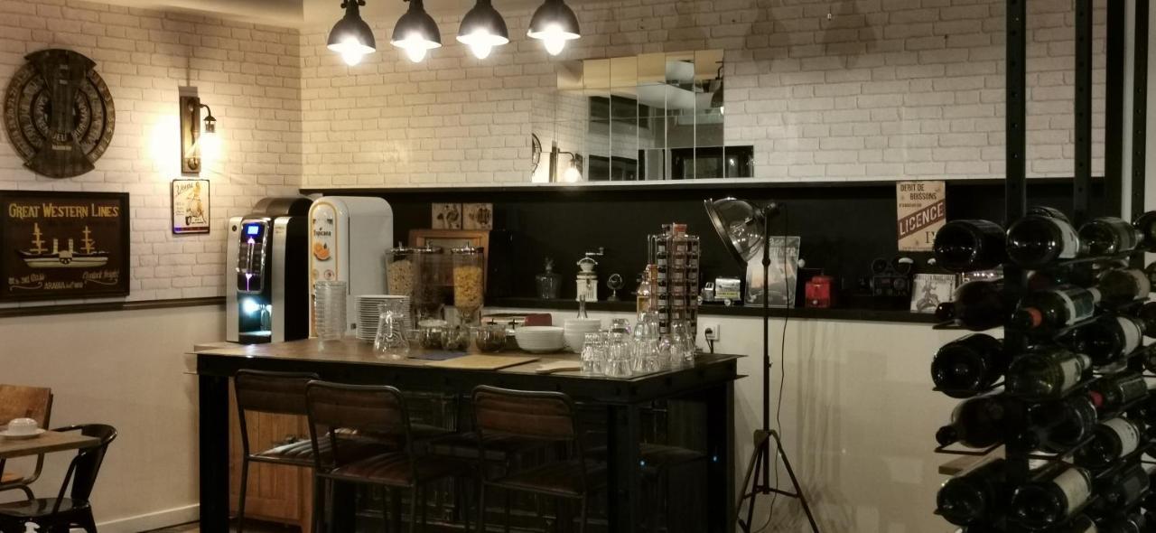 Hotel Restaurant La Voile - Le Dock'Er Locmariaquer Ngoại thất bức ảnh